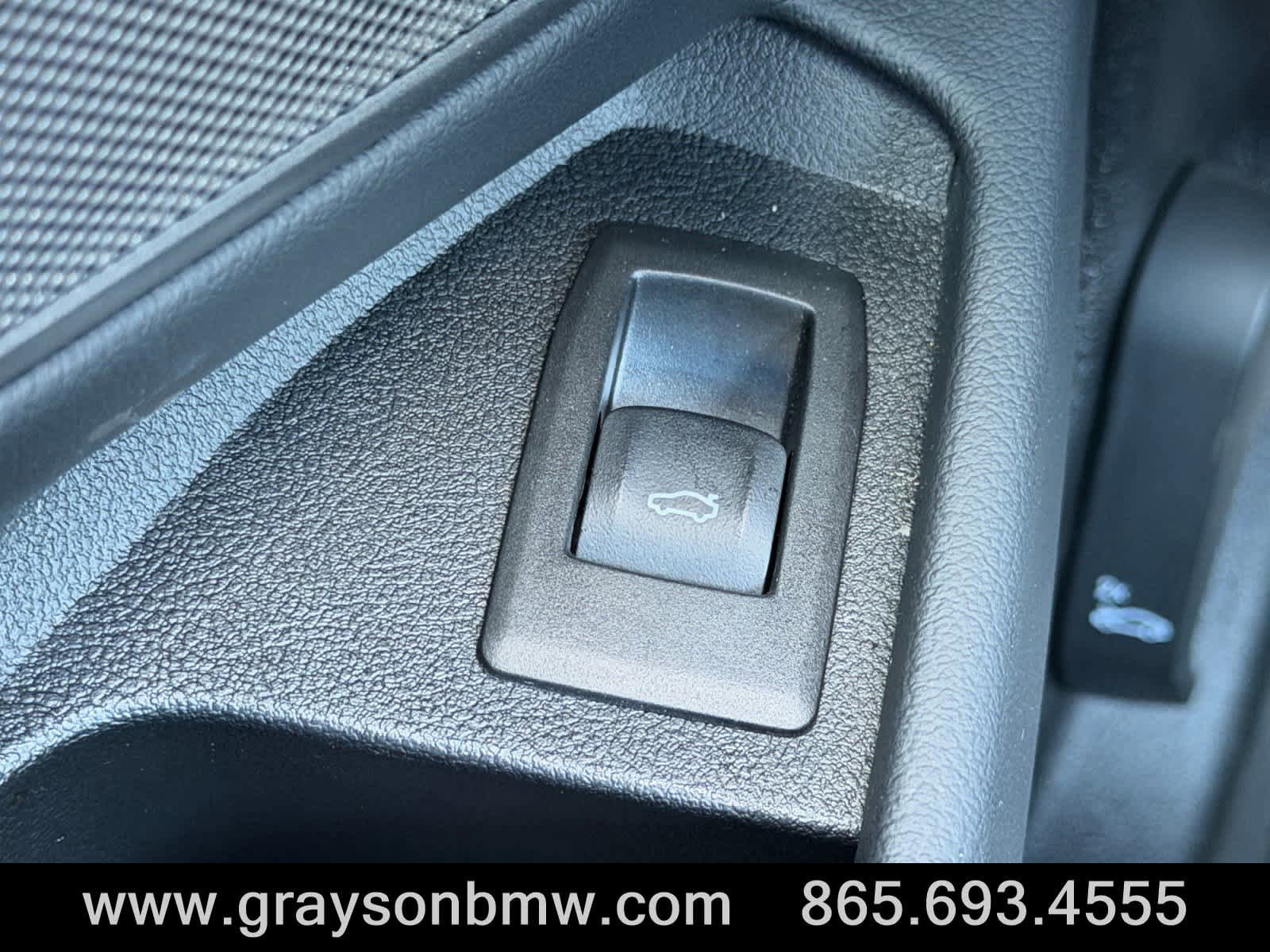 Used 2025 BMW M340i RWD image 22