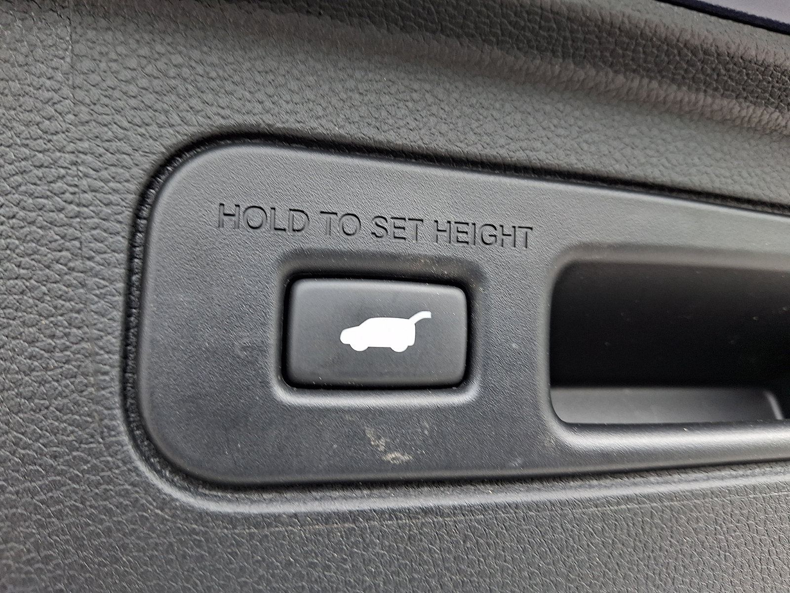 Used 2025 Honda Pilot EX-L image 30