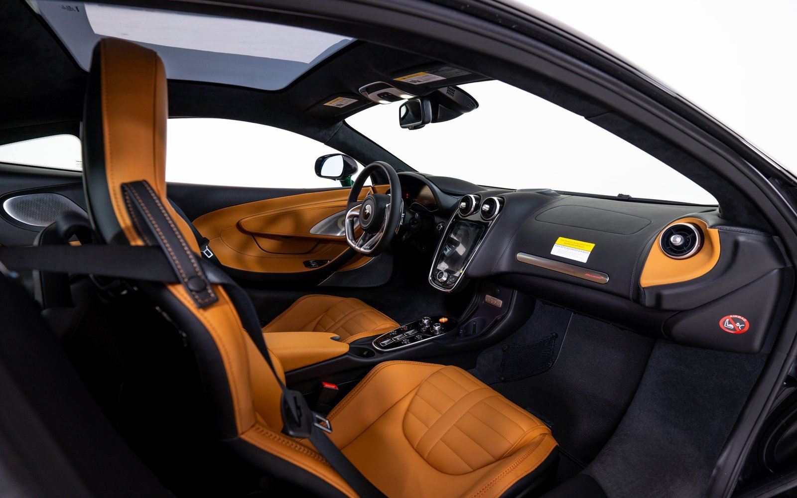 New 2026 McLaren GTS image 19