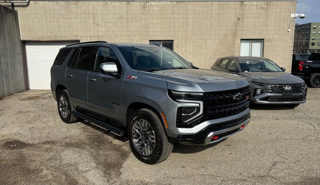 Used 2025 Chevrolet Tahoe Z71 image 8