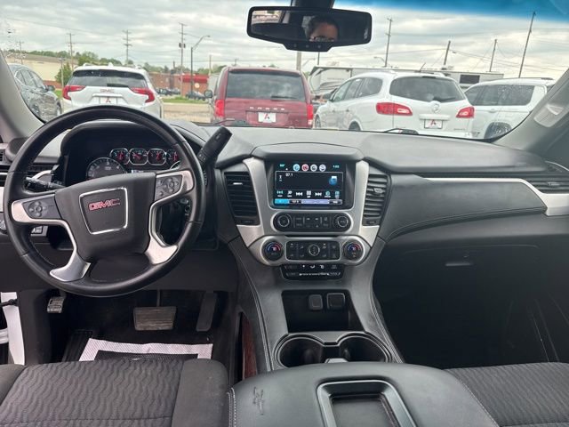 Used 2018 GMC Yukon XL SLE w/ SLE Value Package AWD/4WD image 16