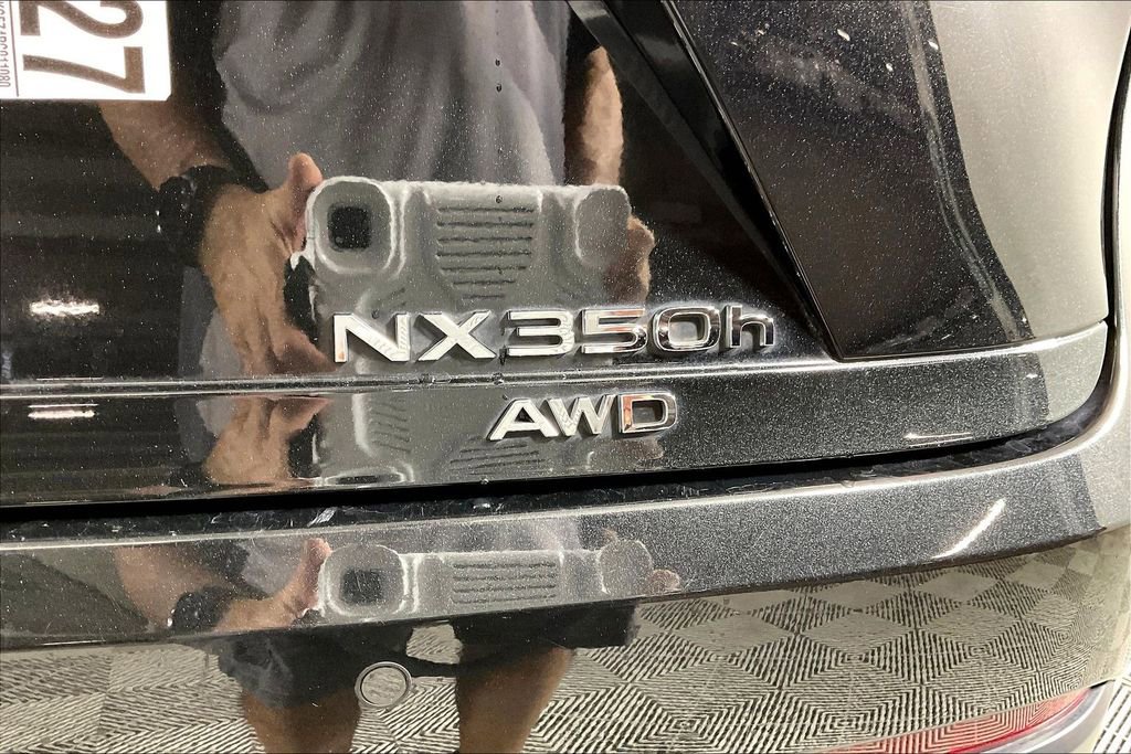 Used 2023 Lexus NX 350h AWD w/ Towing Package (2000 Lbs) image 7
