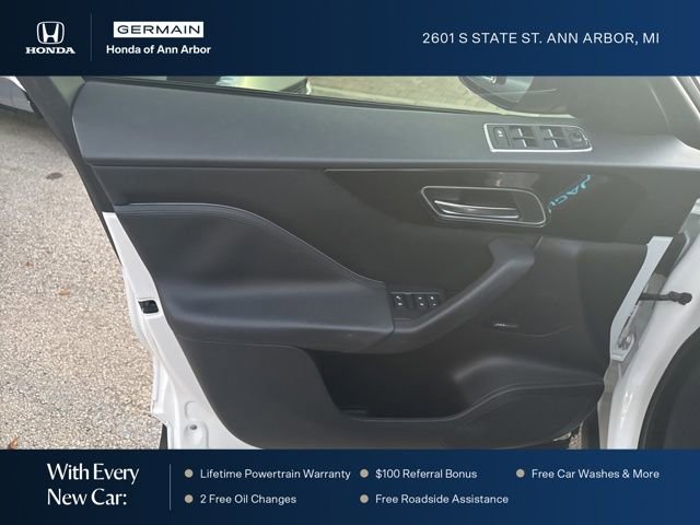 Used 2019 Jaguar F-PACE Premium image 21