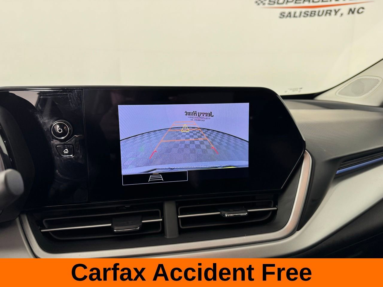 Used 2025 Chevrolet Trax LS w/ Driver Confidence Package image 3