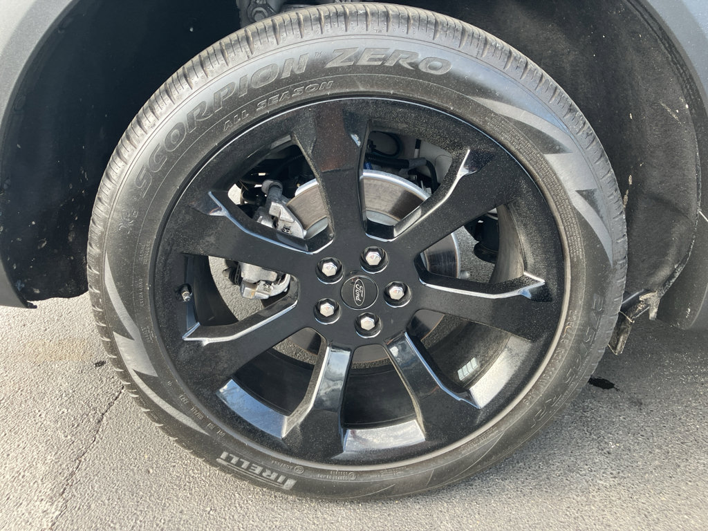 Certified 2023 Ford Explorer ST-Line w/ Class IV Trailer Tow Package AWD/4WD image 9