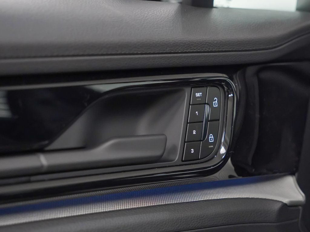 New 2026 Porsche Panamera 4 AWD/4WD image 22