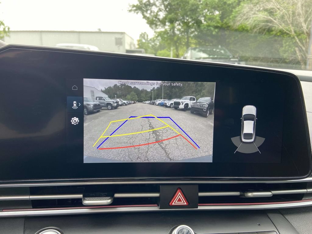 Used 2023 Hyundai Elantra Limited FWD image 24
