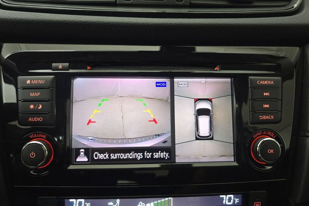 Used 2019 Nissan Rogue SV w/ Premium Package AWD/4WD image 18