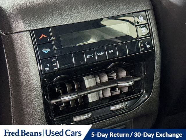 Used 2021 Jeep Grand Cherokee L Limited AWD/4WD image 28