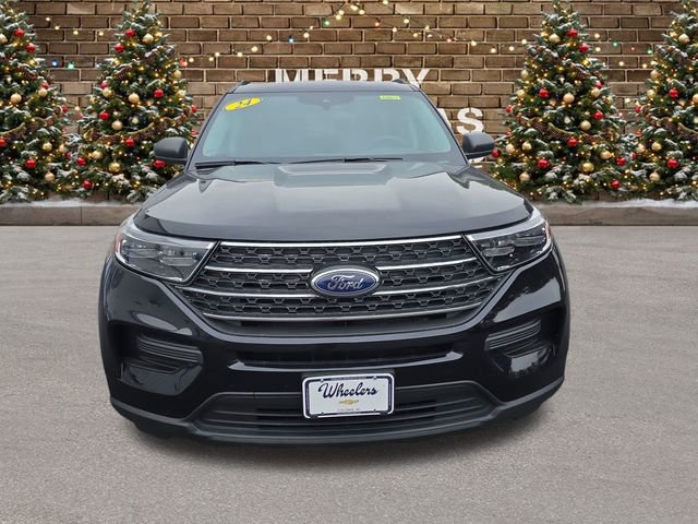 Used 2024 Ford Explorer XLT image 8