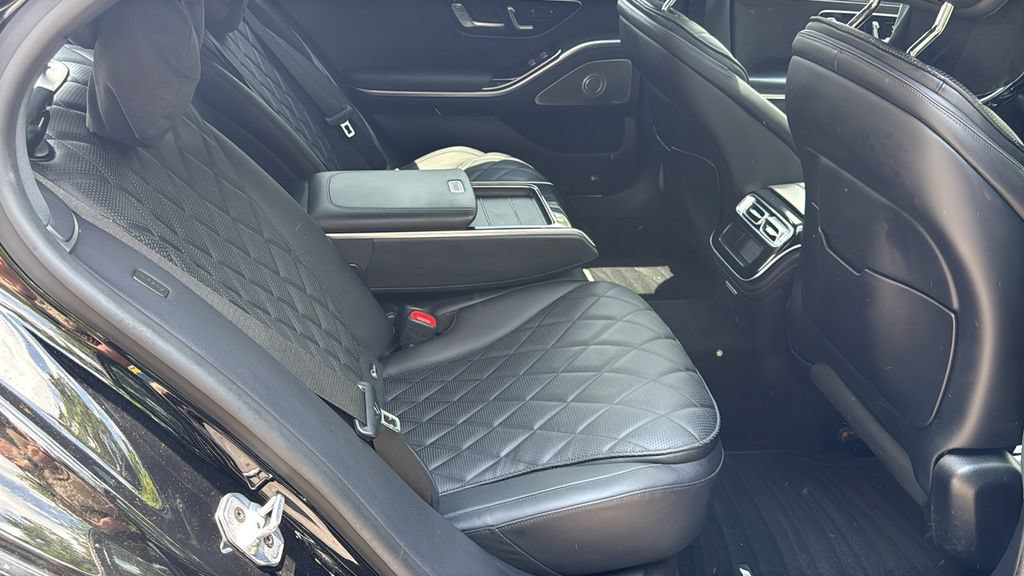 Certified 2024 Mercedes-Benz S 580 4MATIC Sedan image 15