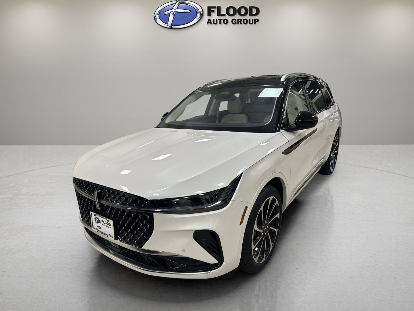 New 2025 Lincoln Nautilus Black Label image 3