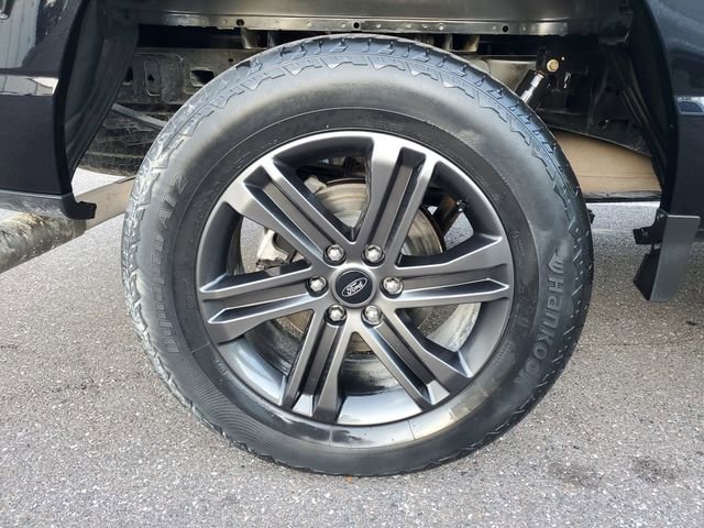 Used 2022 Ford F150 Lariat w/ Equipment Group 502A High AWD/4WD image 5