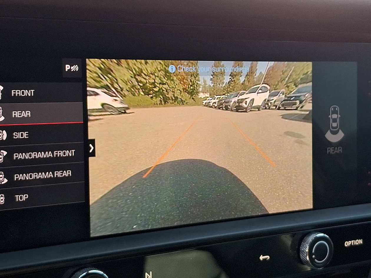 Used 2023 Porsche Macan Turbo AWD/4WD image 19