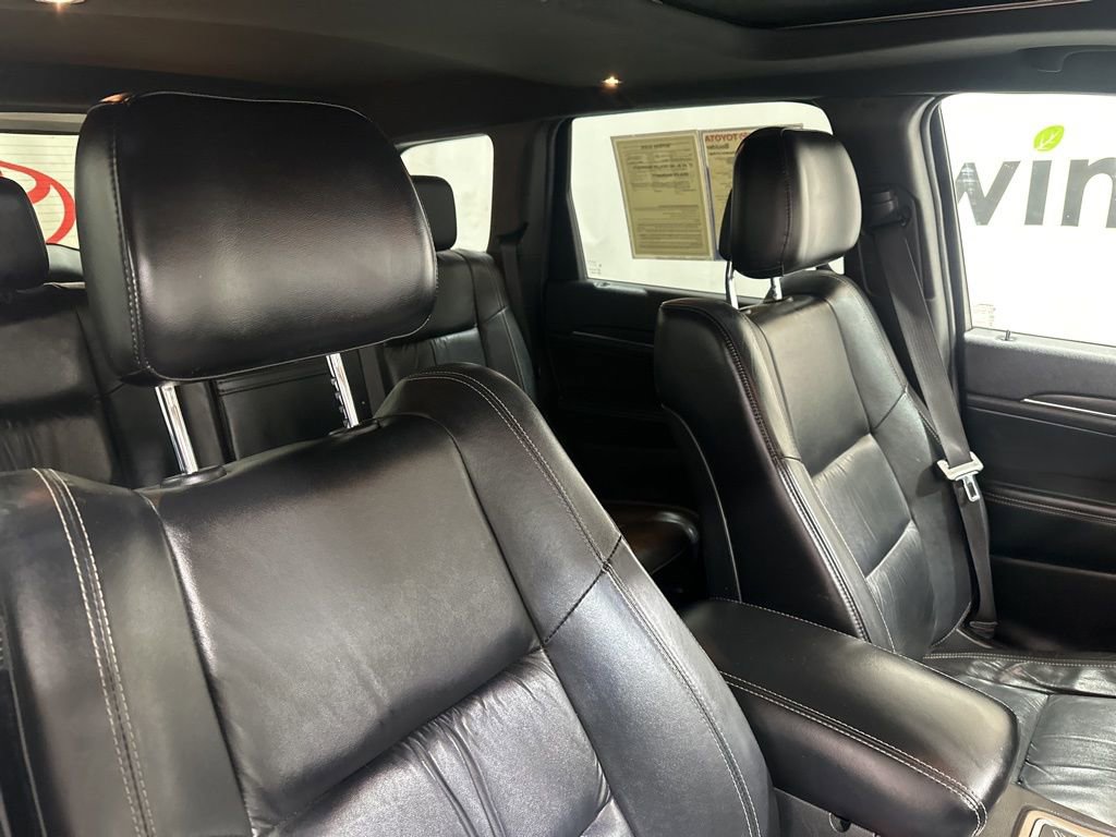 Used 2016 Jeep Grand Cherokee Limited image 12