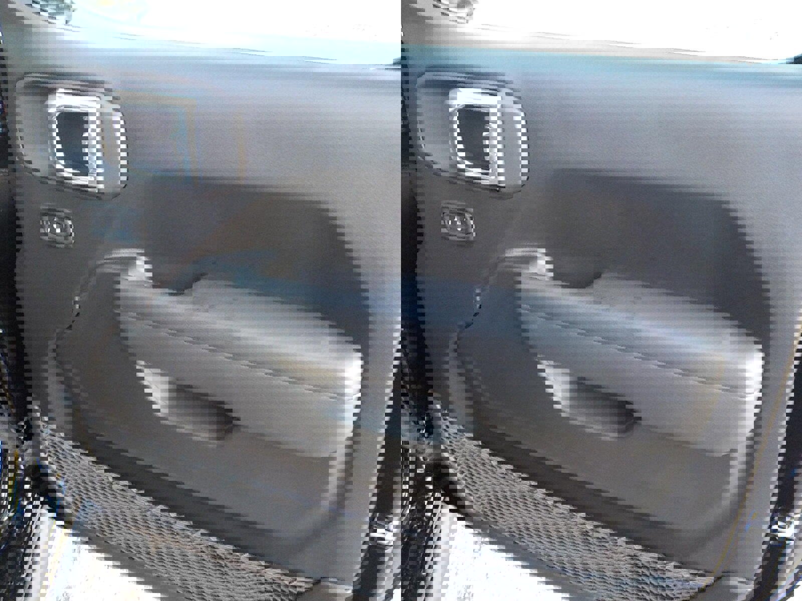 New 2026 Jeep Wrangler Unlimited Rubicon w/ Steel Bumper Group image 13