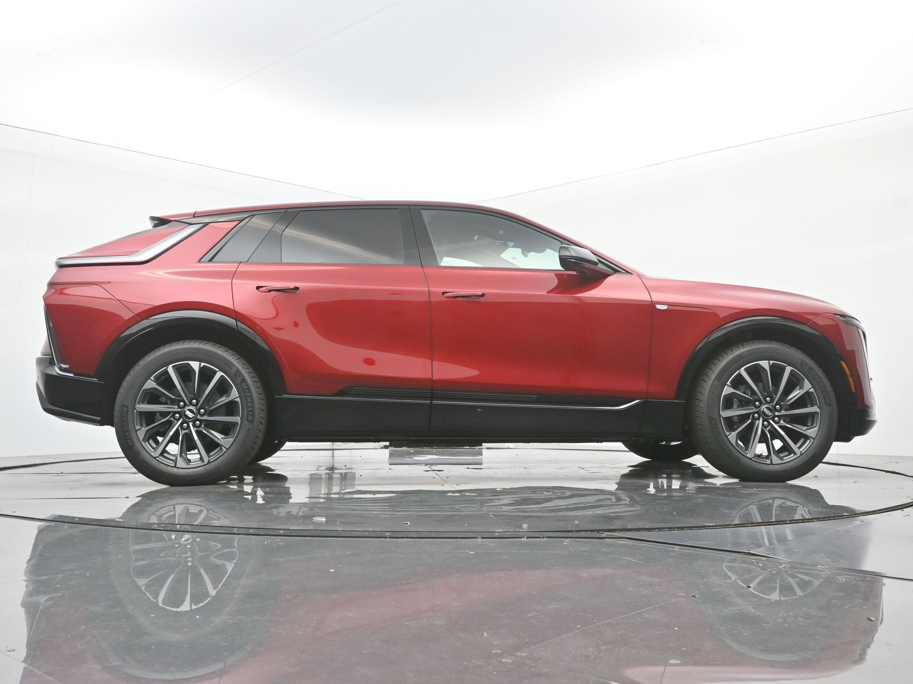 New 2026 Cadillac Lyriq Sport image 20