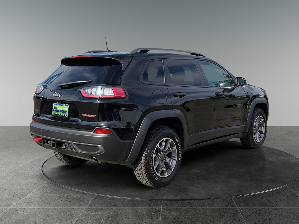 Used 2021 Jeep Cherokee Trailhawk w/ Trailer Tow Group AWD/4WD image 10