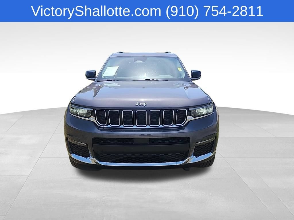 Used 2022 Jeep Grand Cherokee L Limited AWD/4WD image 3