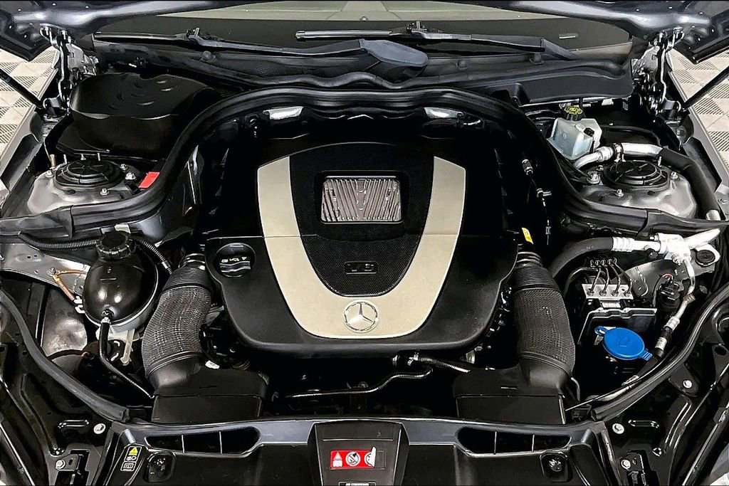 Used 2011 Mercedes-Benz E 350 4MATIC Wagon image 9