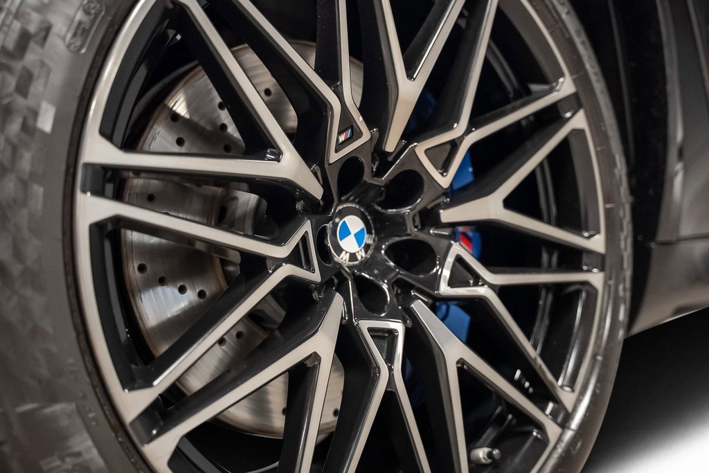 Used 2020 BMW X5 M Competition w/ Executive Package image 4