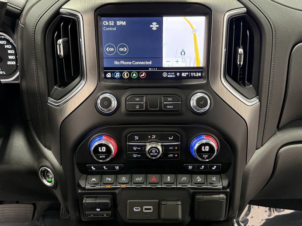 Used 2021 GMC Sierra 1500 Denali w/ Denali Ultimate Package AWD/4WD image 24