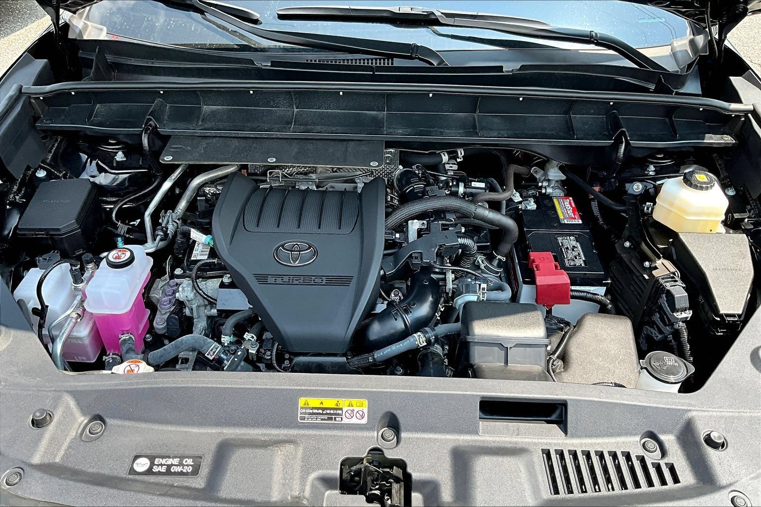 Used 2024 Toyota Highlander XLE AWD/4WD image 29