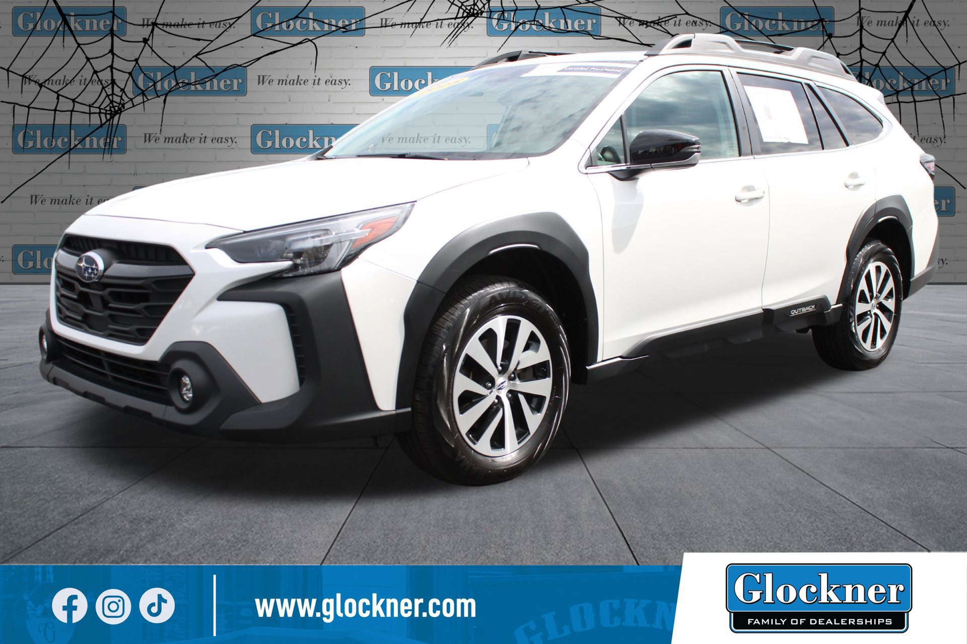 Used 2025 Subaru Outback Premium AWD/4WD image 1