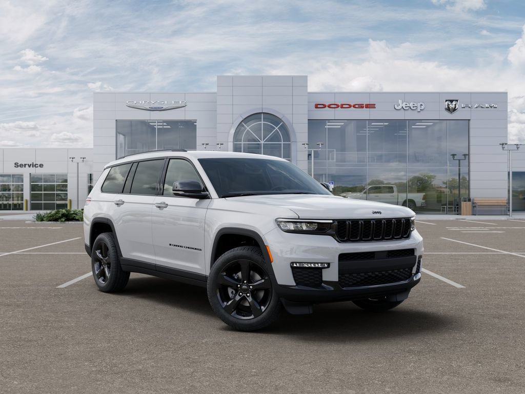 New 2025 Jeep Grand Cherokee L Limited w/ Black Appearance Package AWD/4WD image 5