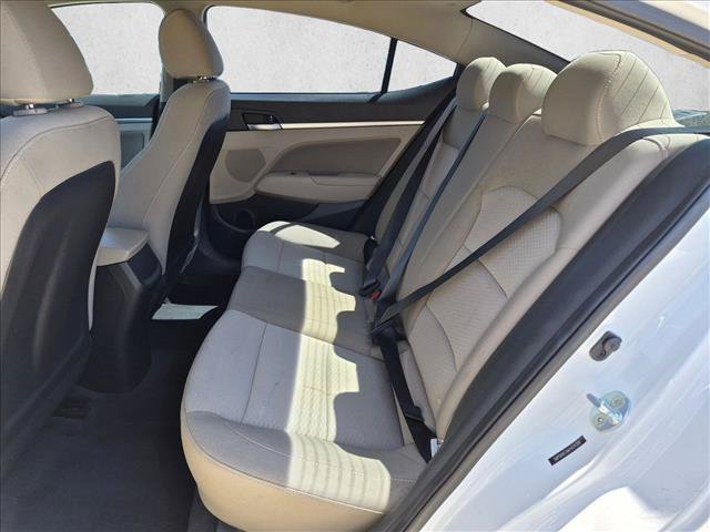 Used 2019 Hyundai Elantra SEL FWD image 17