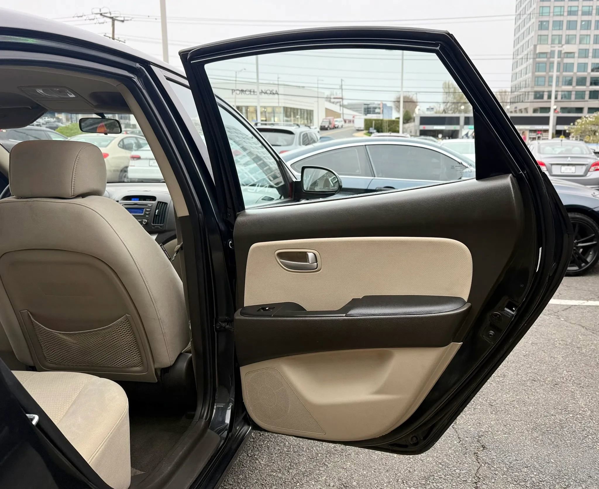 Used 2008 Hyundai Elantra GLS FWD image 24