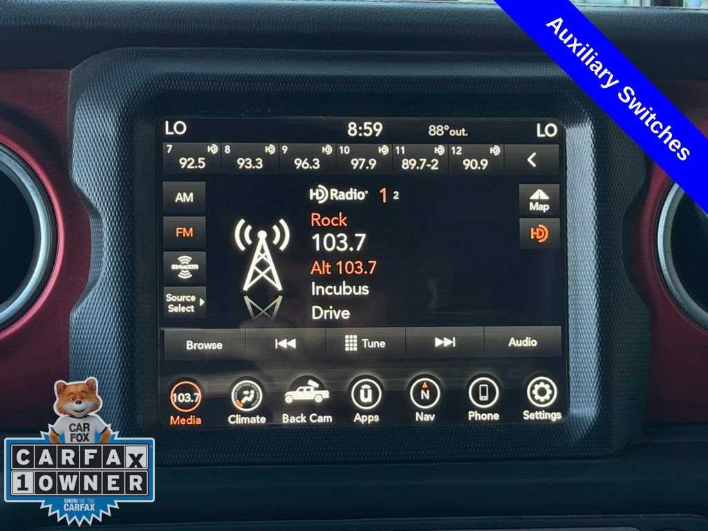 Used 2023 Jeep Gladiator Rubicon w/ LED Lighting Group AWD/4WD image 16