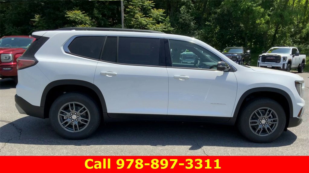 New 2025 GMC Acadia Elevation image 11