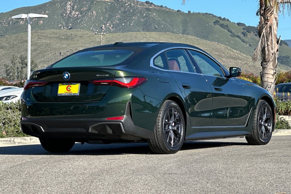 Used 2023 BMW i4 eDrive35 image 3