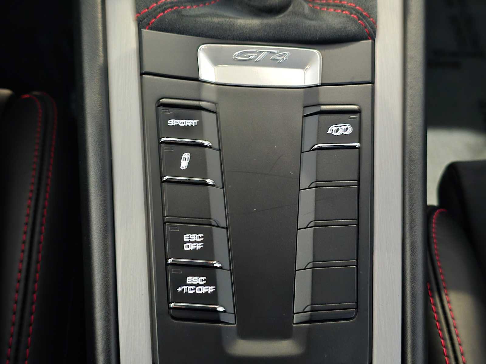 Used 2016 Porsche Cayman GT4 RWD image 30