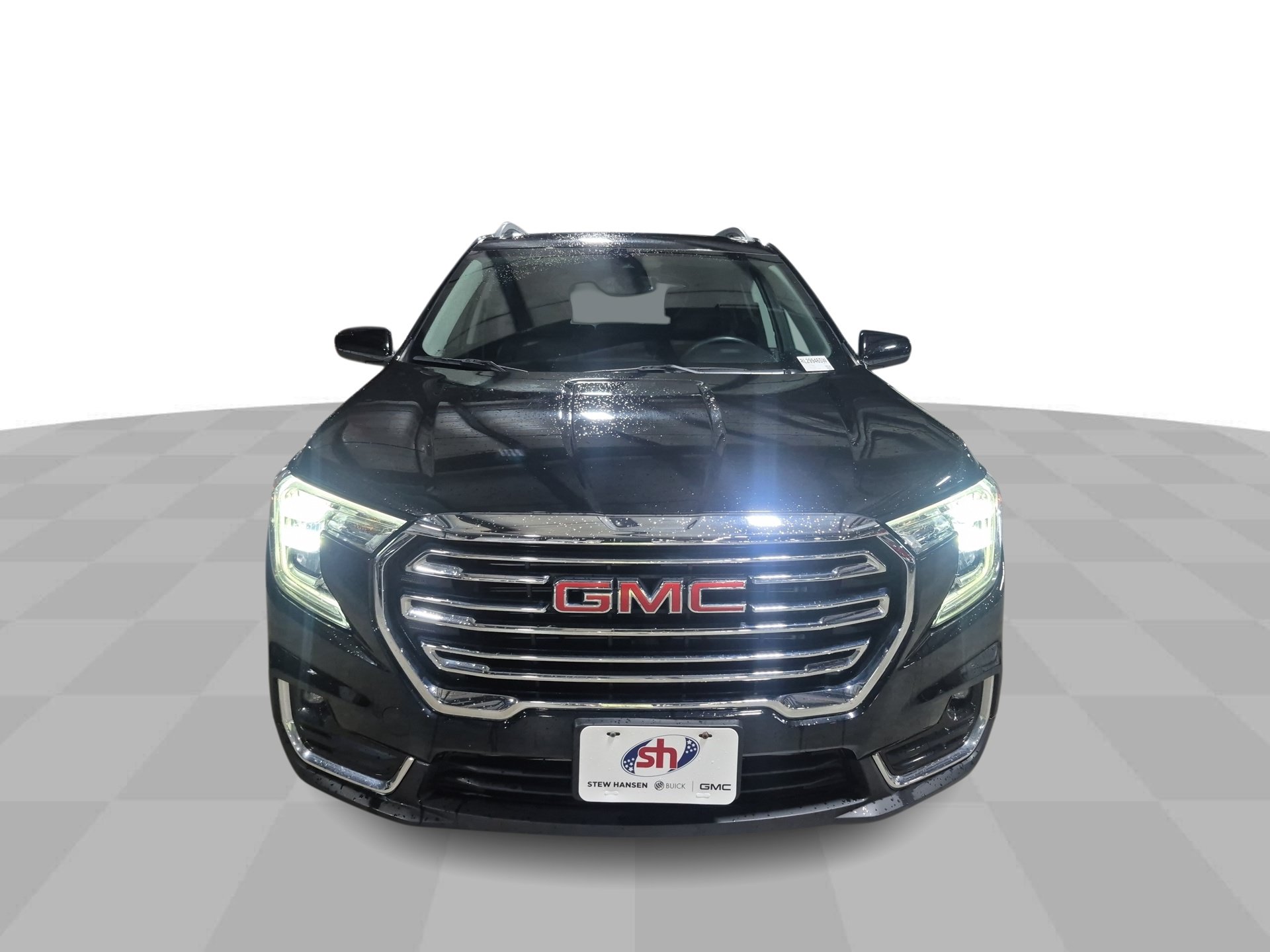 Used 2024 GMC Terrain SLT AWD/4WD image 3