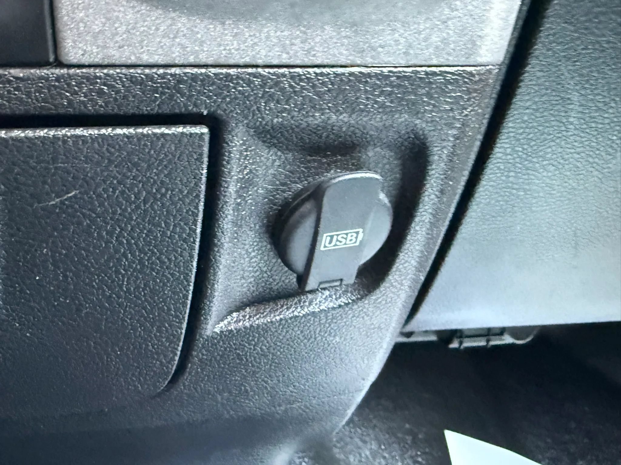 Used 2019 RAM 1500 Tradesman AWD/4WD image 40
