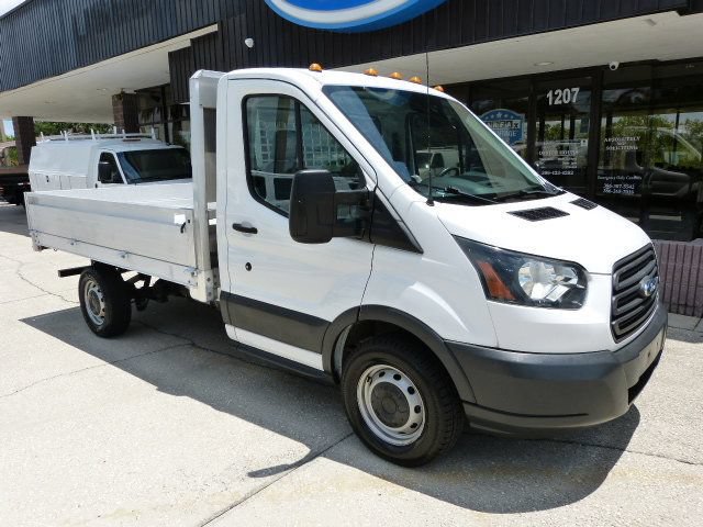 Used 2018 Ford Transit 250 138 RWD image 6