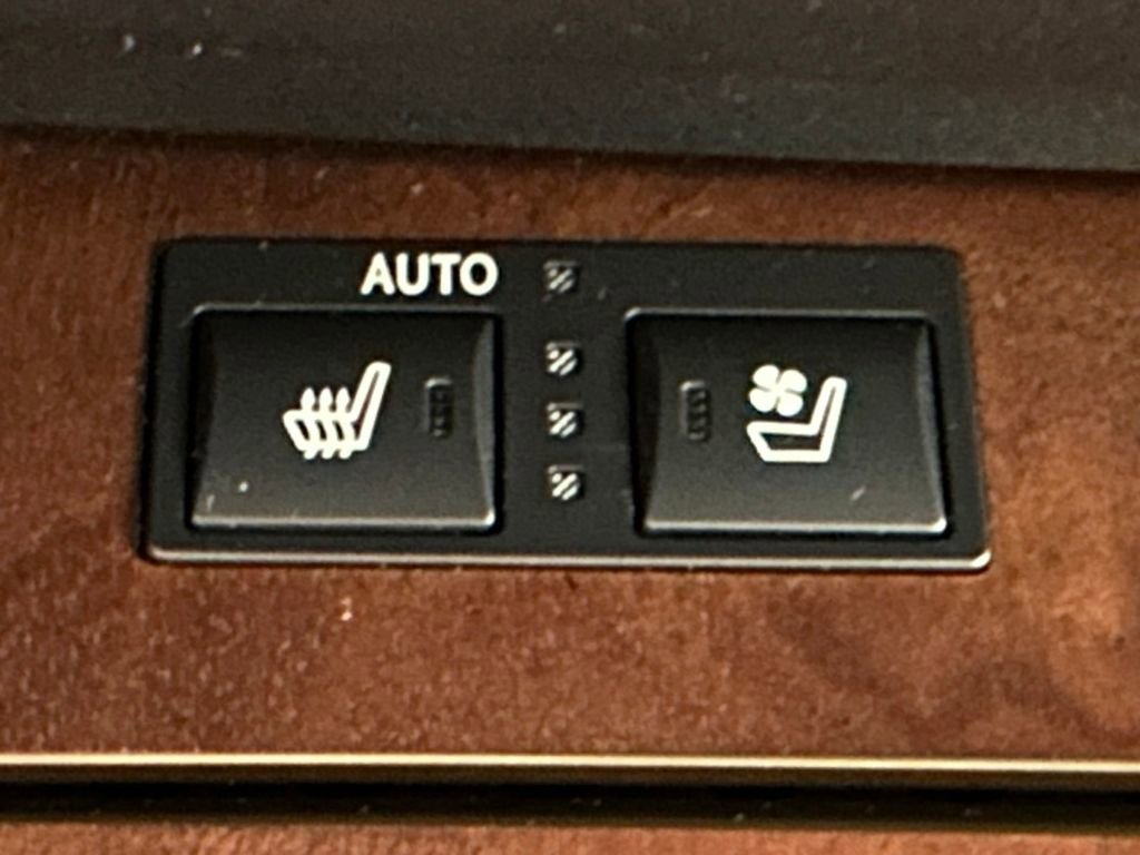 Used 2015 Lexus GS 350 AWD w/ Premium Package image 39