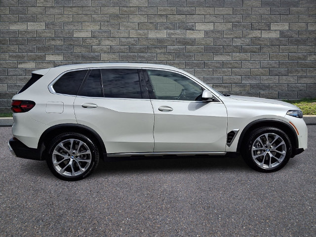 Used 2026 BMW X5 xDrive40i AWD/4WD image 7