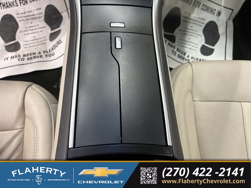 Used 2016 Lincoln MKZ w/ Equipment Group 300A Reserve FWD image 31