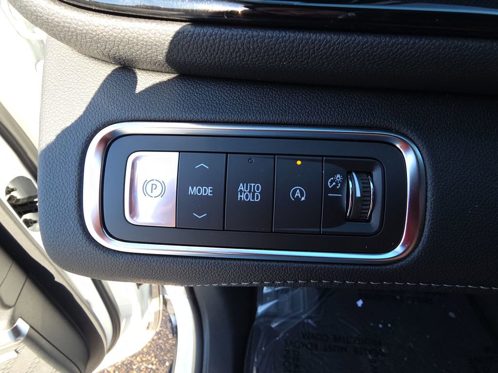 Used 2025 Buick Enclave Sport Touring image 20