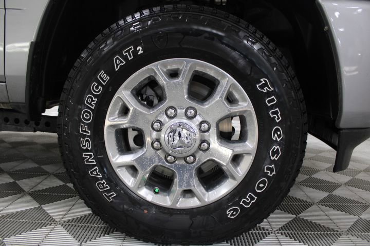 Used 2024 RAM 2500 Laramie w/ Safety Group image 30