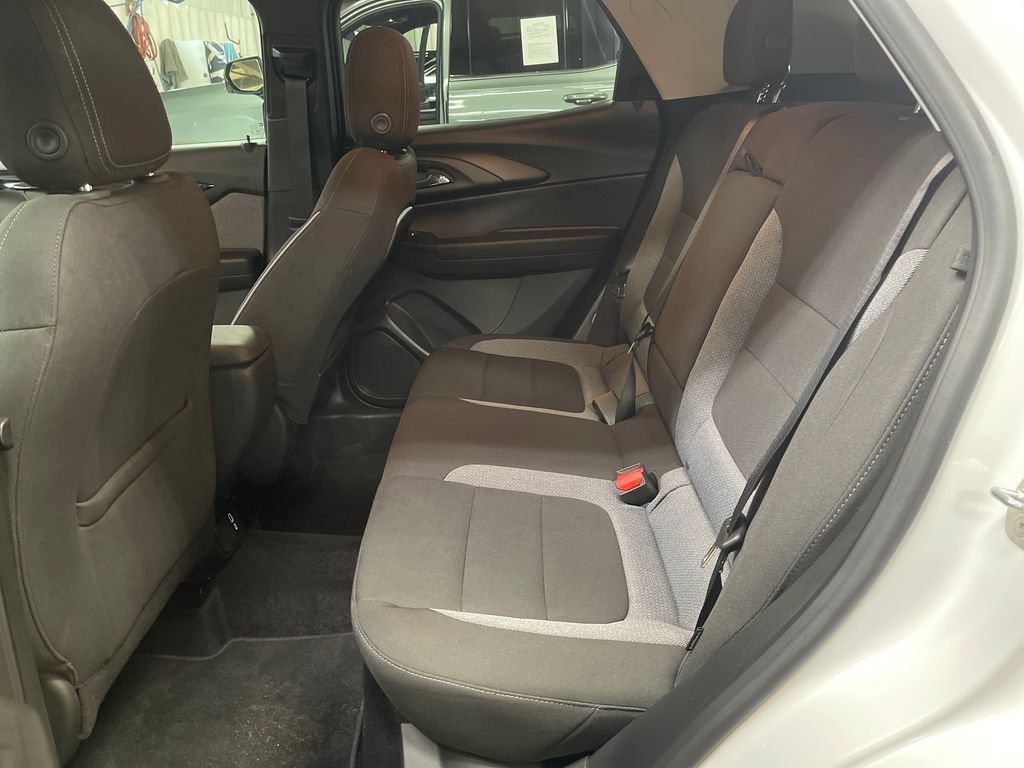Used 2024 Chevrolet TrailBlazer LT w/ Convenience Package AWD/4WD image 22