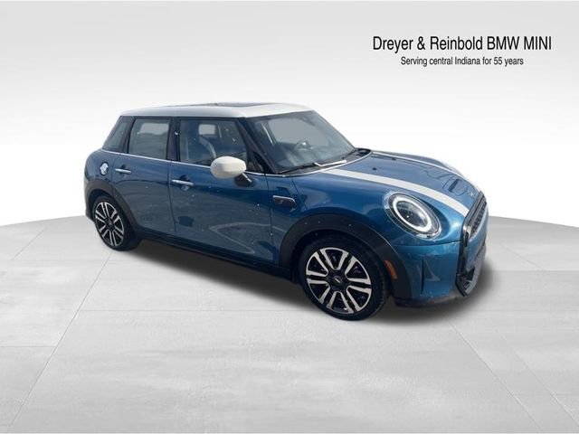 Certified 2024 MINI Cooper S image 1