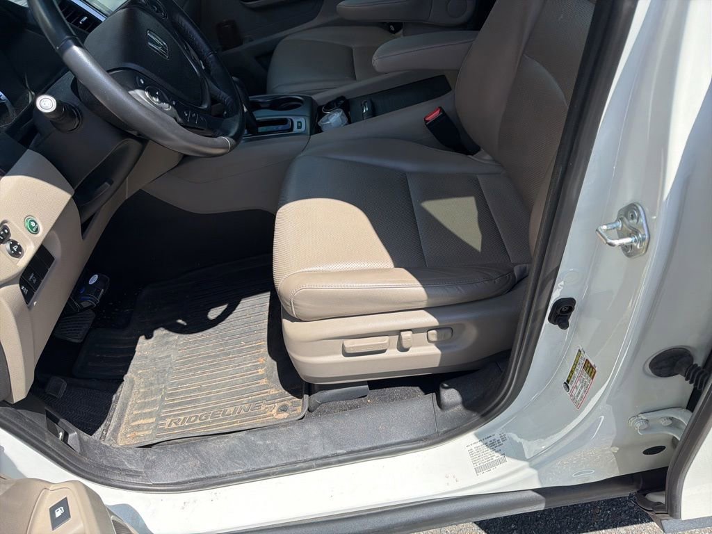 Used 2018 Honda Ridgeline RTL-T image 4