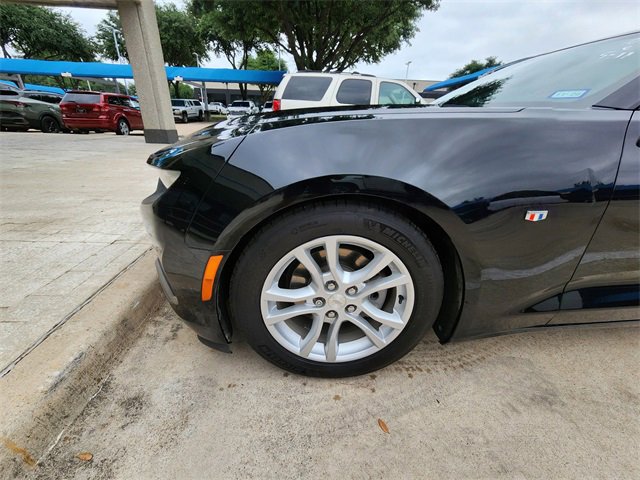 Used 2021 Chevrolet Camaro LS RWD image 8