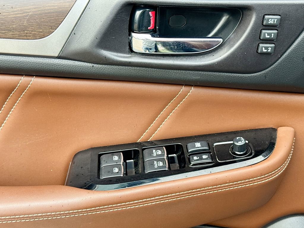 Used 2017 Subaru Outback 2.5i Touring w/ Popular Package #5A image 21