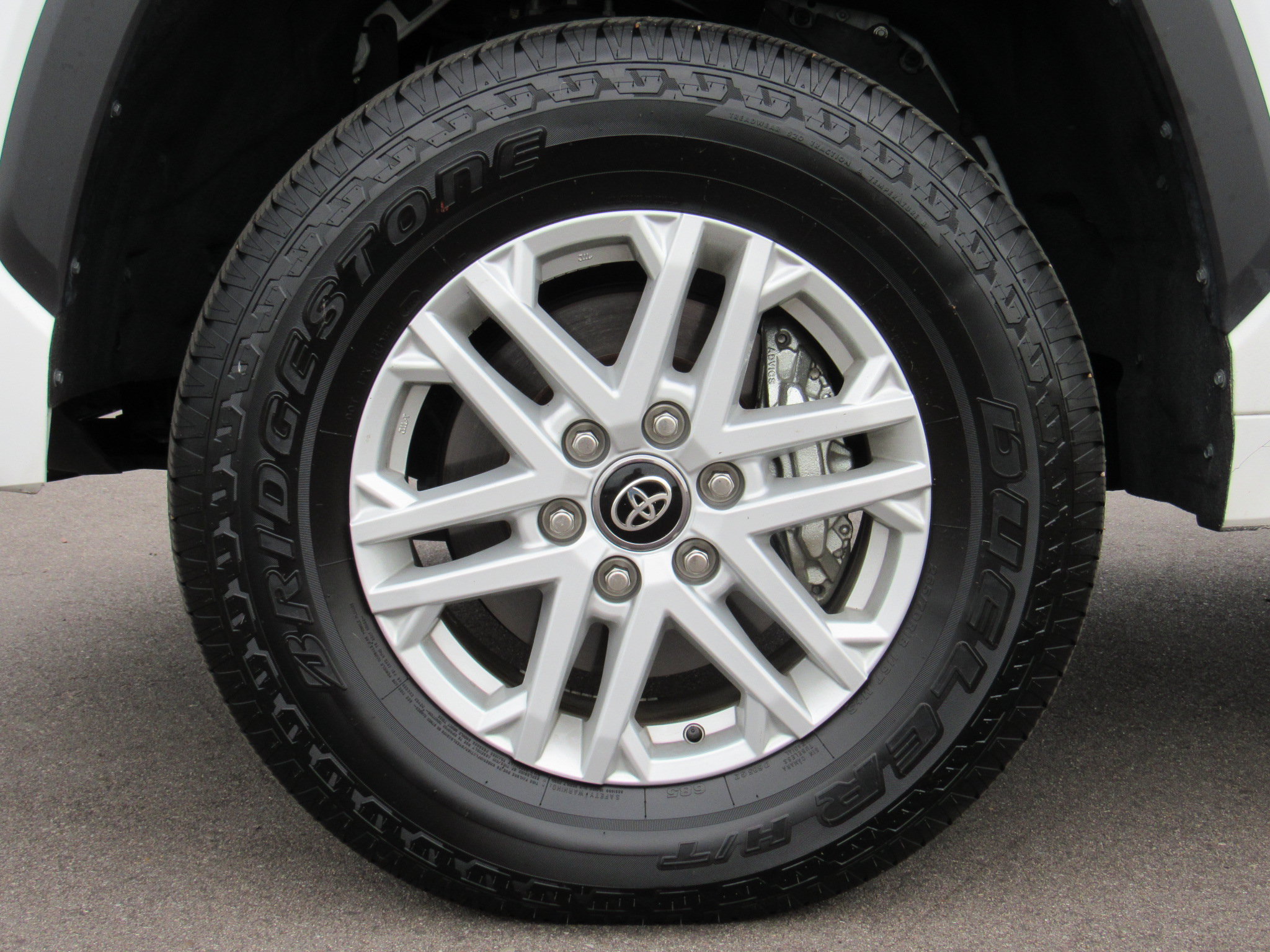 Used 2025 Toyota Tundra SR5 AWD/4WD image 42