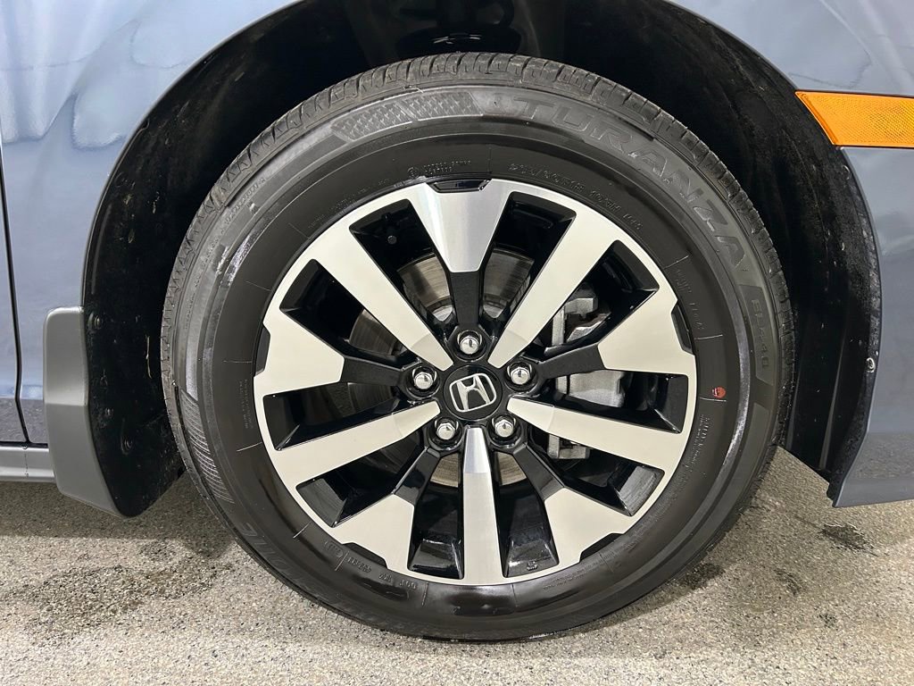 Used 2026 Honda Odyssey EX-L image 12
